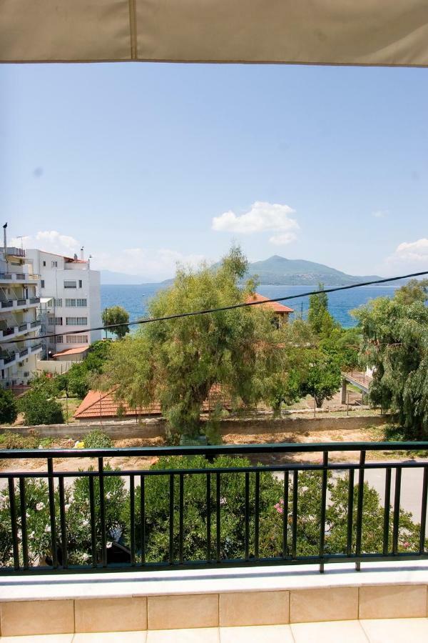 Apartament Soile Georgia Loutra Edipsou  Zewnętrze zdjęcie