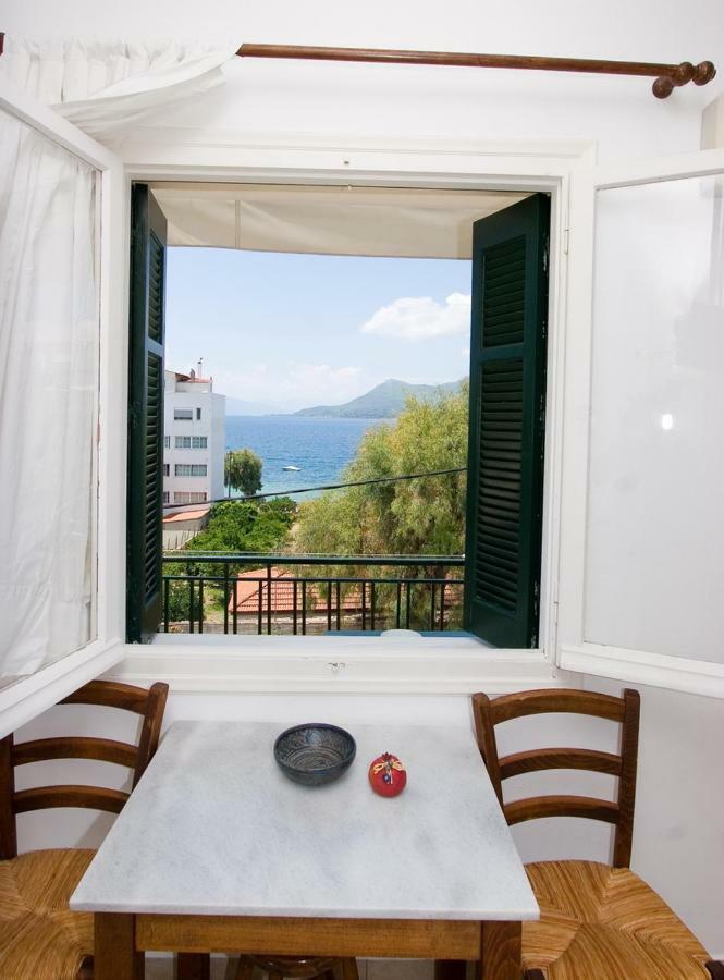 Apartament Soile Georgia Loutra Edipsou  Zewnętrze zdjęcie